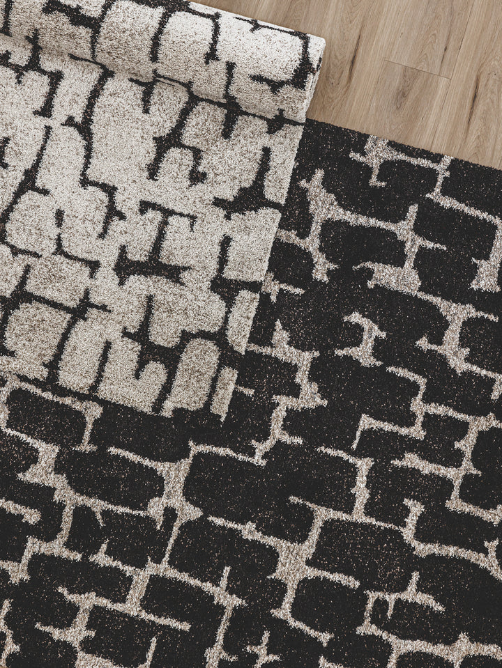 Amani Rug in Grounded