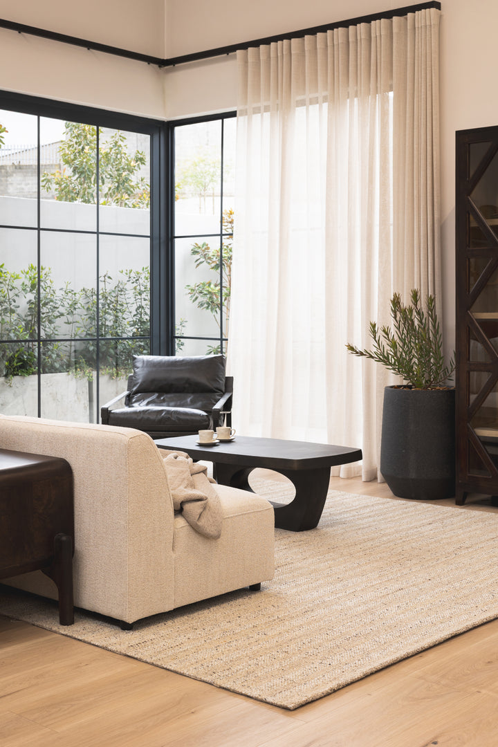 Avenue Rug in Linen