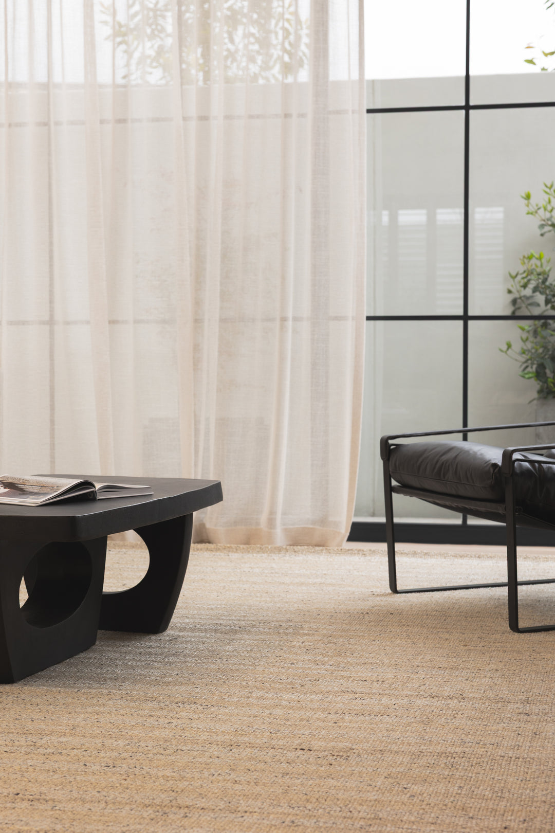 Avenue Rug in Linen