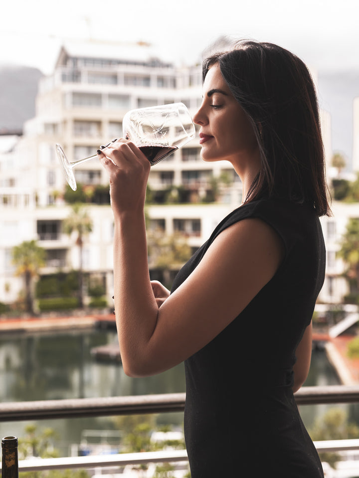 Celebration Red Wine Glass Set of 4 in Clear