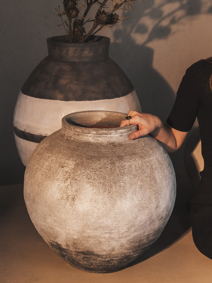 Chloe Vase in Moonlit