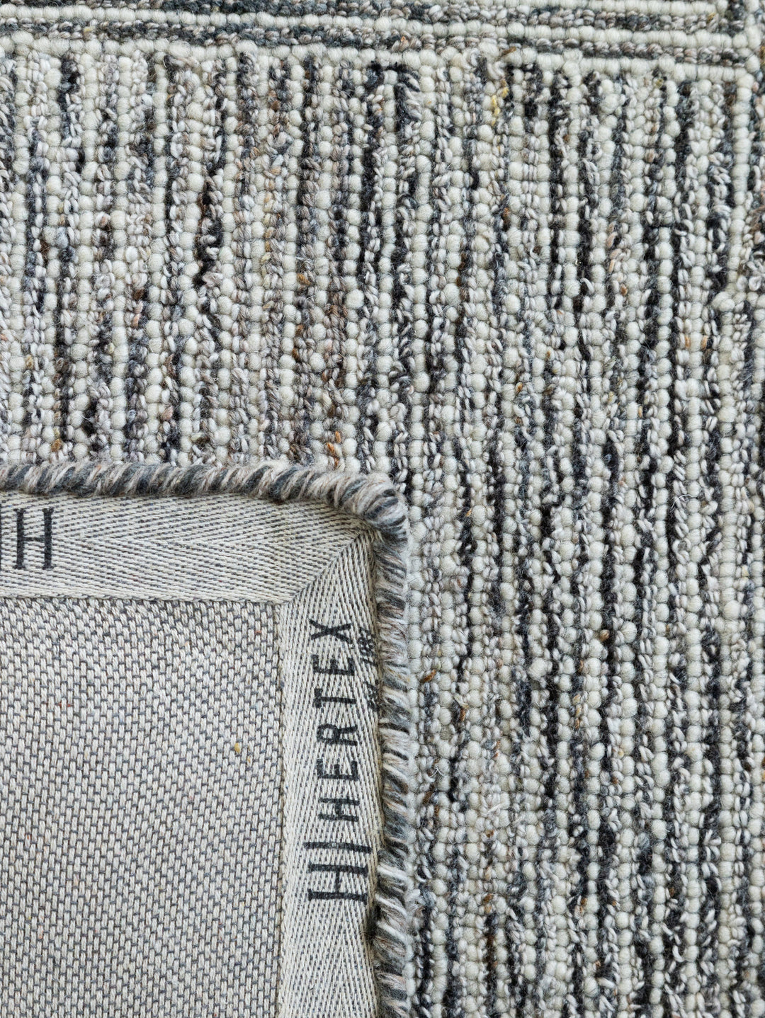 Entwine Rug in Gravel