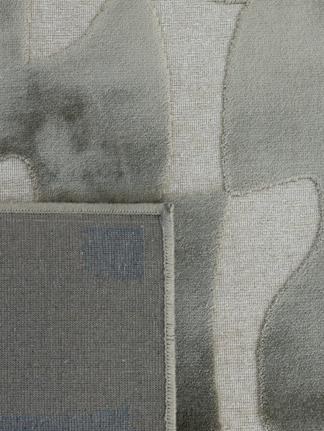 Equinox Rug in Dusk