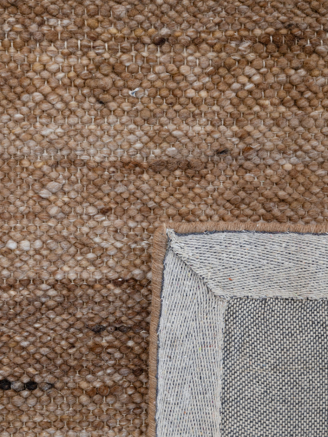 Harmonise Rug in Husk