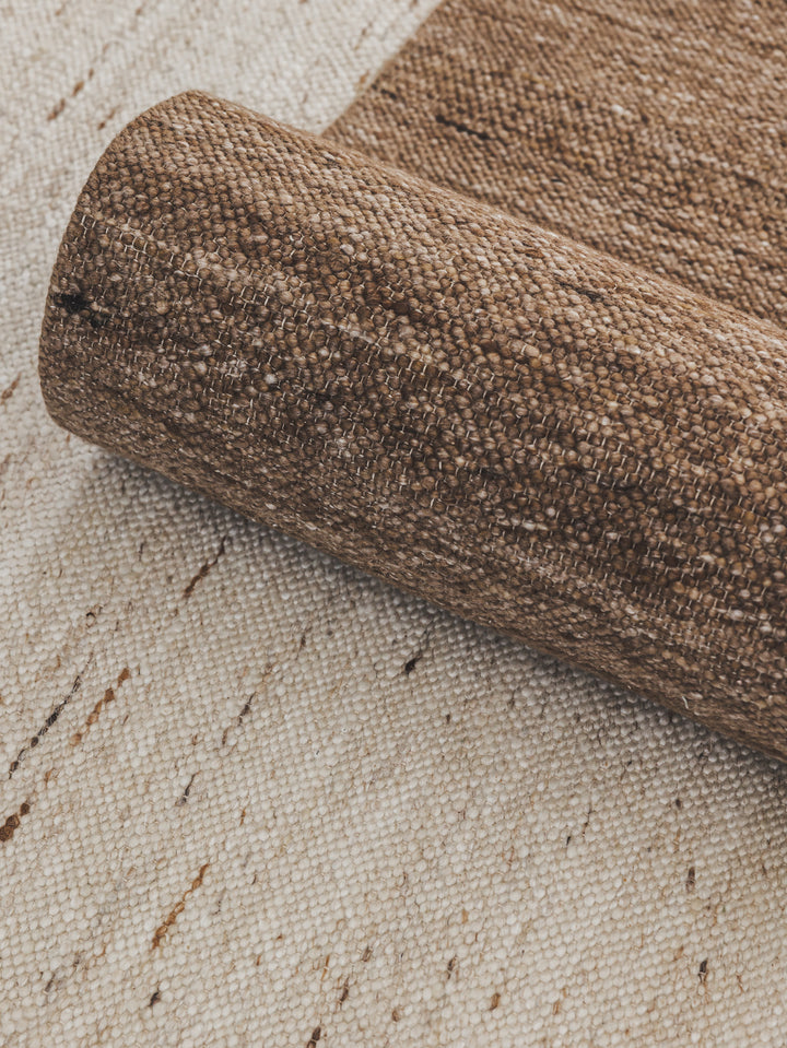 Harmonise Rug in Husk