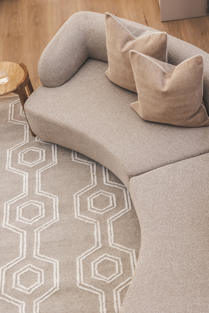 Hilltop Rug in Sandstone