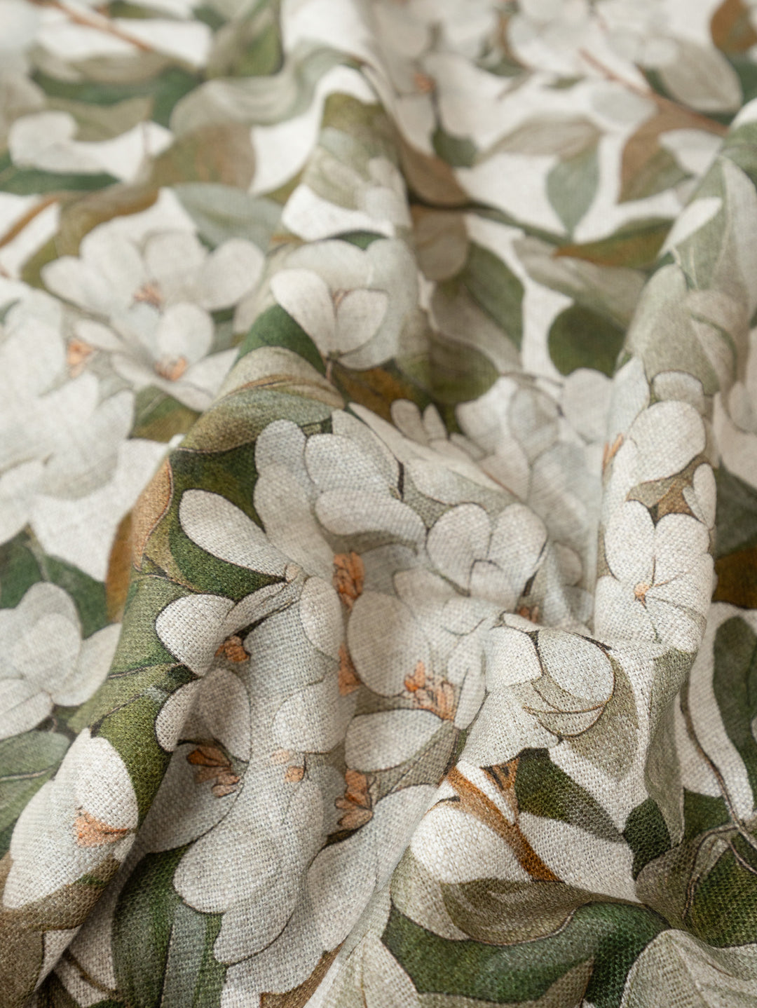 Petal Tablecloth in Autumn Charm
