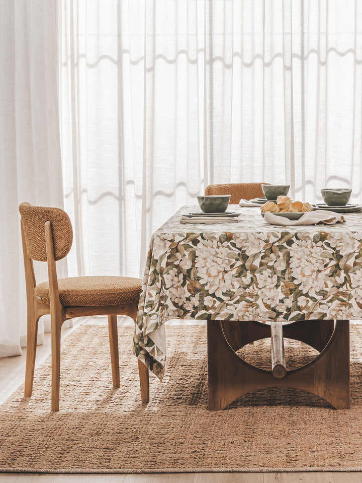 Petal Tablecloth in Autumn Charm