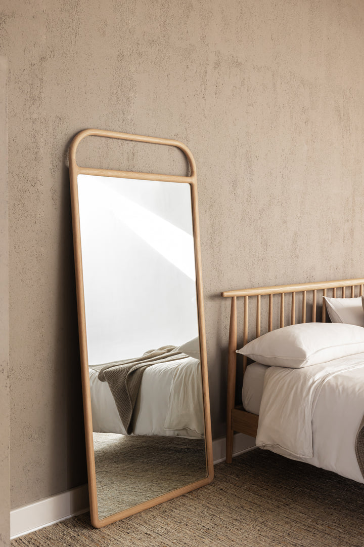 Imperial Oak Floor Mirror in Natura