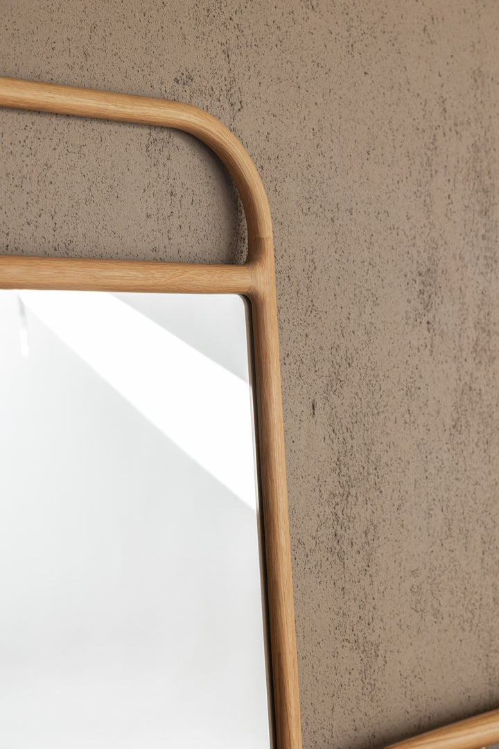 Imperial Oak Floor Mirror in Natura