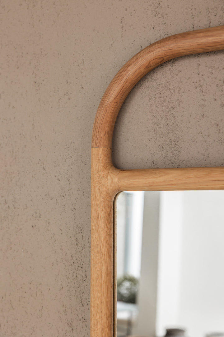 Imperial Oak Floor Mirror in Natura