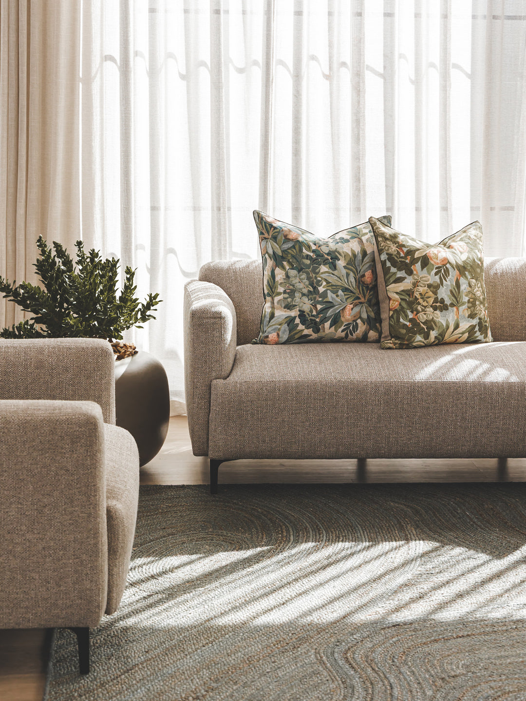 Isadora Scatter in Bluffs Green