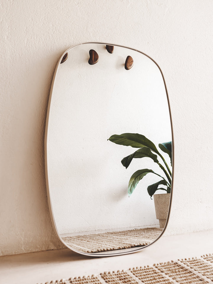 Idro Mirror in Matte Crema