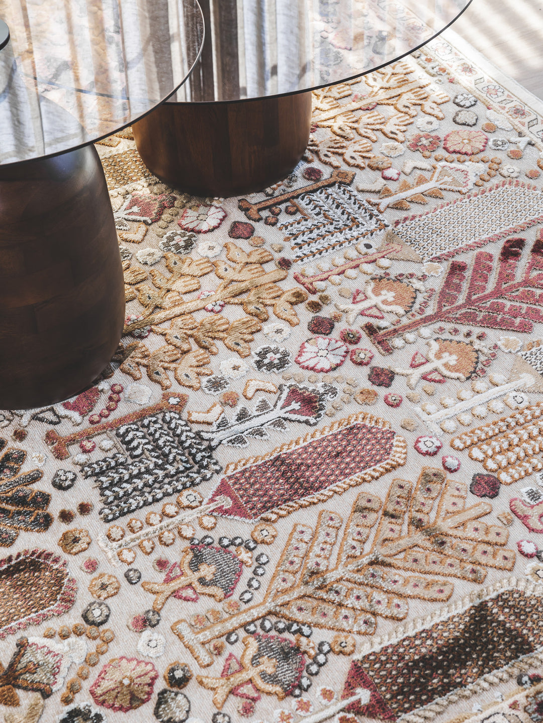 Minstrel Rug in Biscotti
