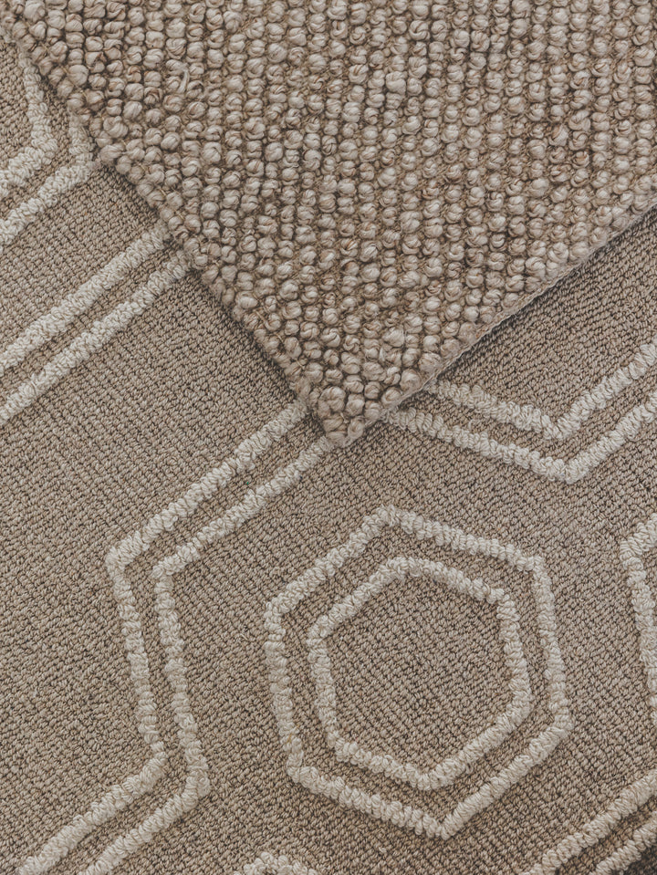 Hilltop Rug in Sandstone
