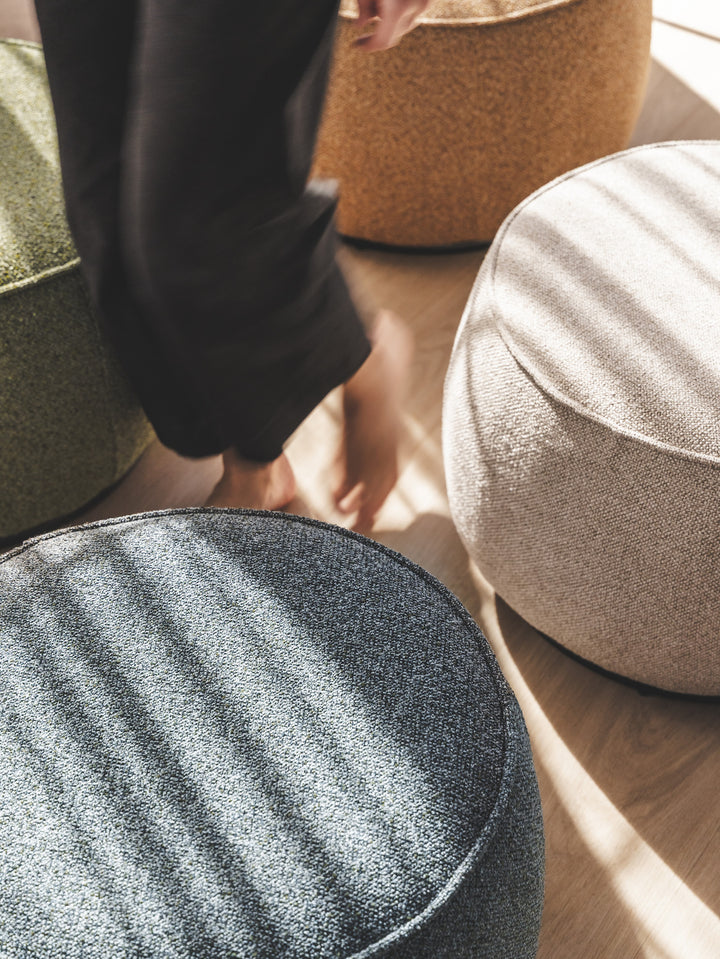 Nigella Ottoman