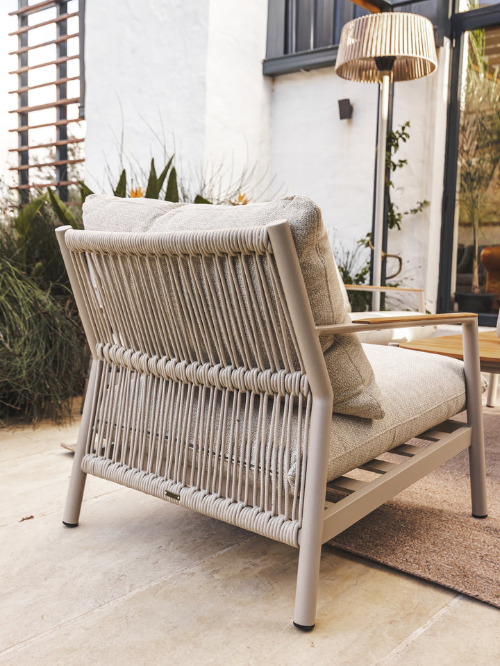 Nirvana Outdoor Sofa Set