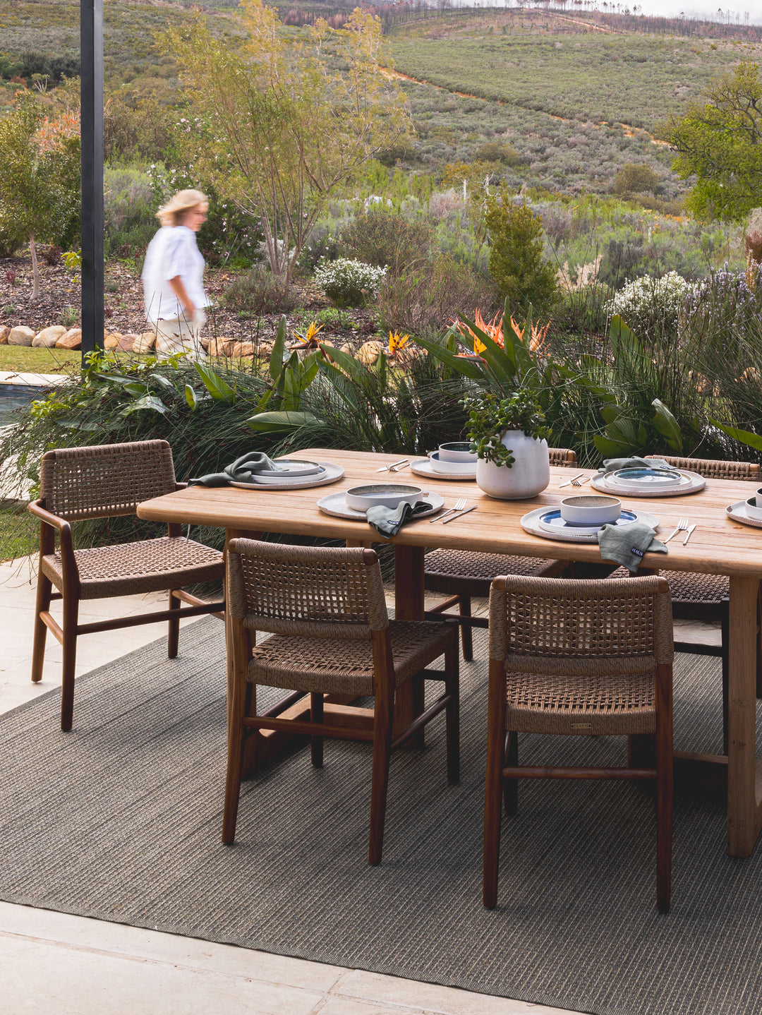 Osaka 6-Seater Teak Dining Table in Natura