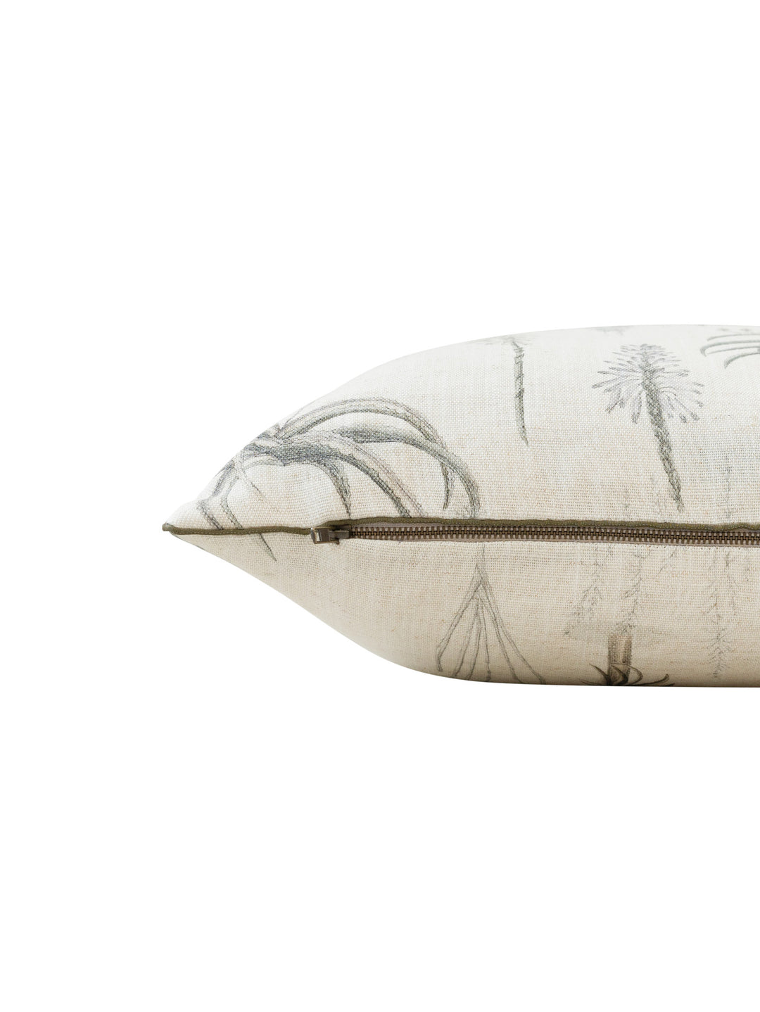 Queens Candelabra Scatter in Aloe