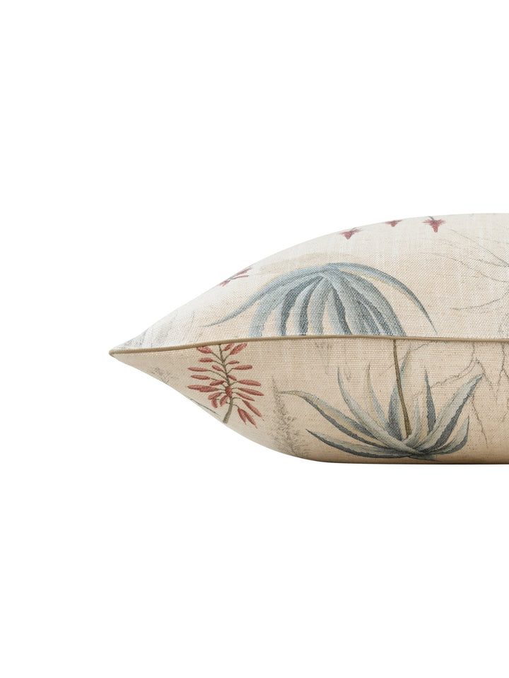 Queens Candelabra Scatter in Horizon