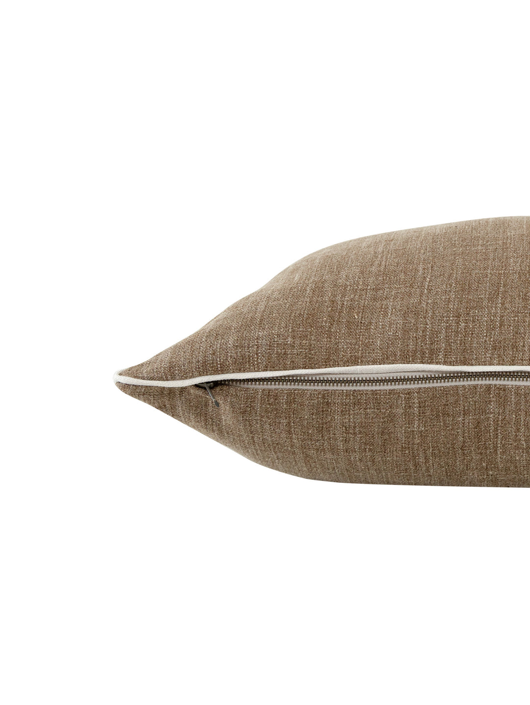 Scandi Scatter in Raw Umber