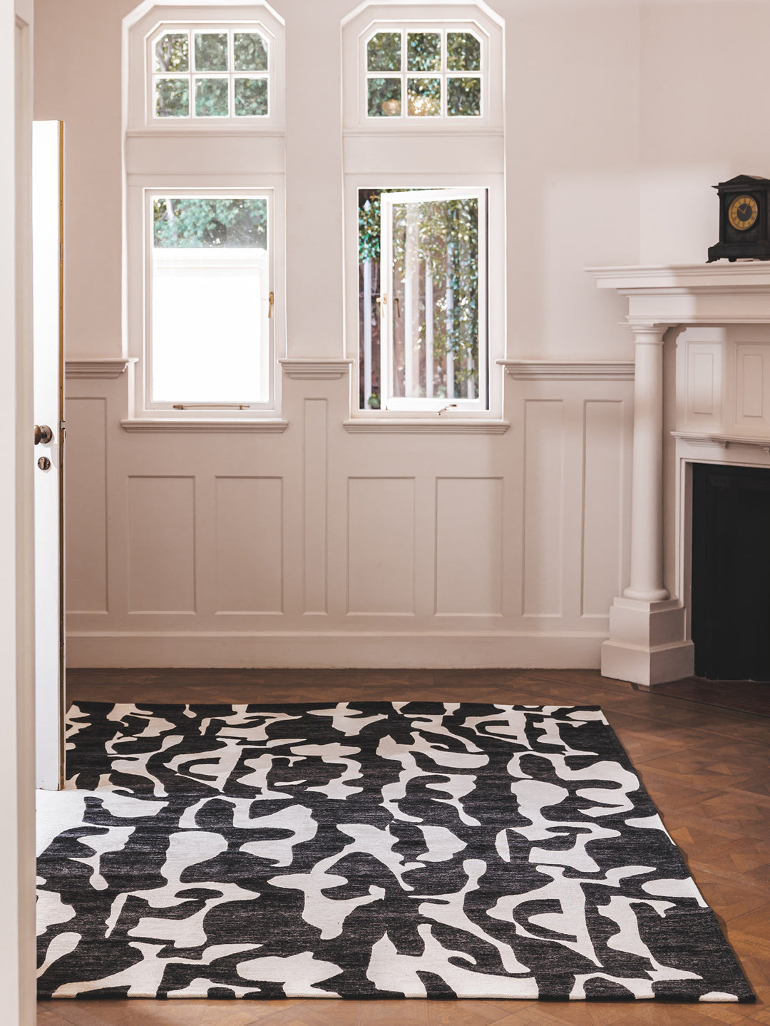 Solar Rug in Eclipse