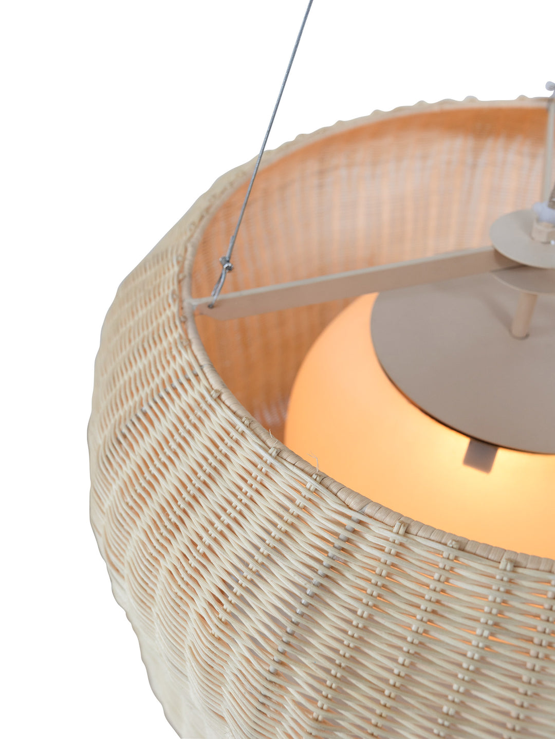 Spectre Pendant in Natural