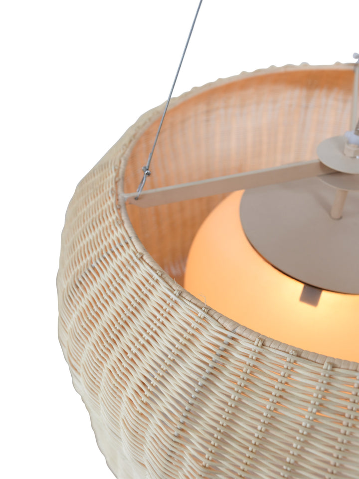 Spectre Pendant in Natural