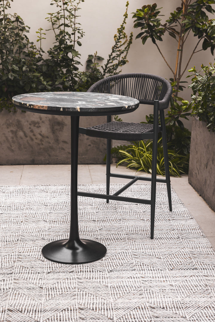 Sunstrokes Rug in Gull