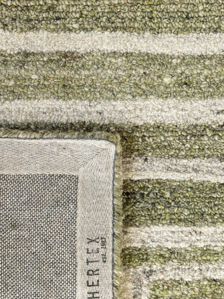 Tangled Rug in Treetop