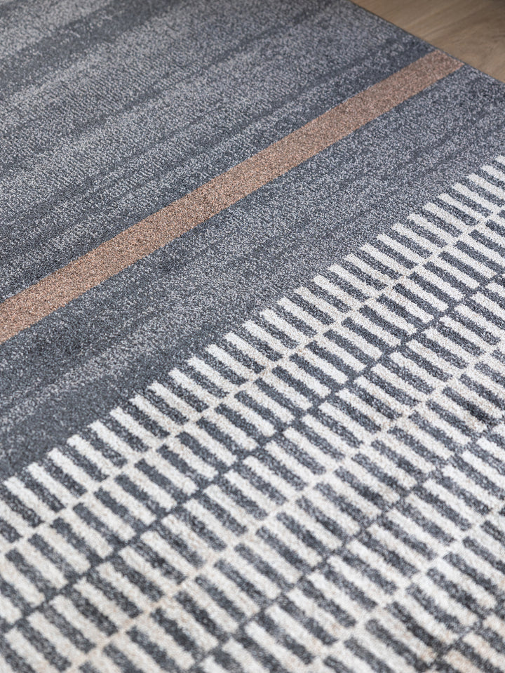 Titan Rug in Diesel