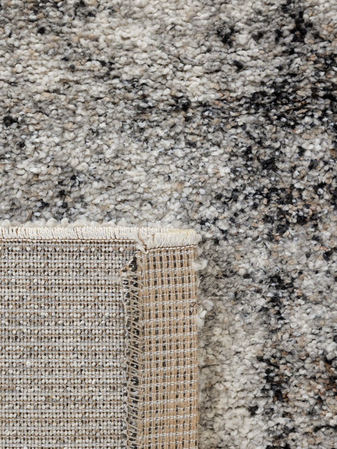 Undertone Rug in Shade