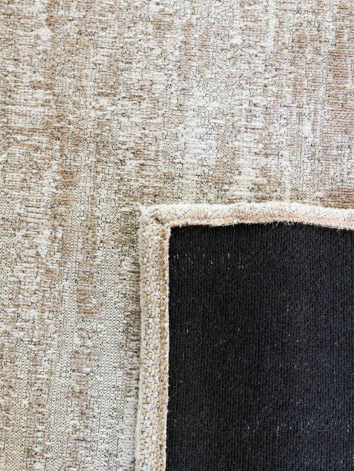 Upbeat Rug in Pumice
