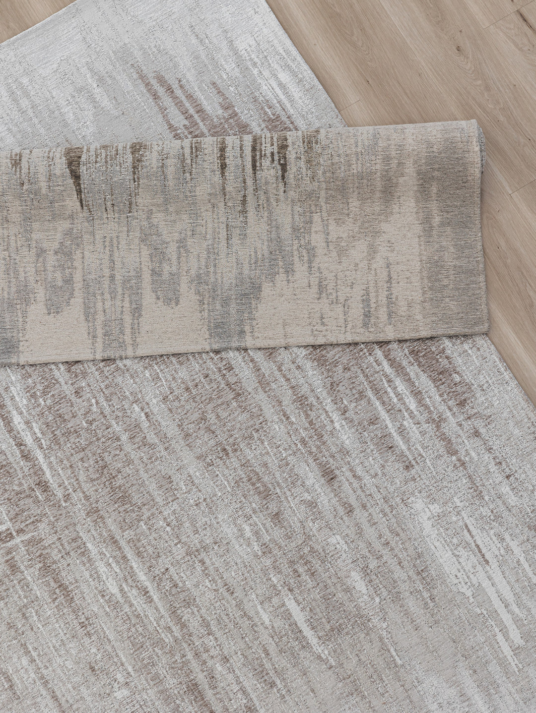 Upbeat Rug in Pumice