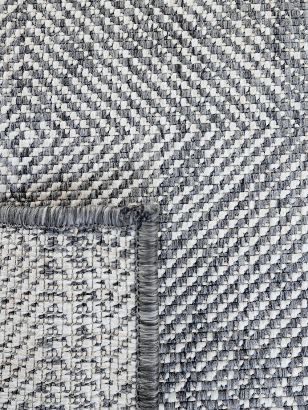 Antonio Outdoor Rug in Flint - Rugs - Hertex Haus - Abstract