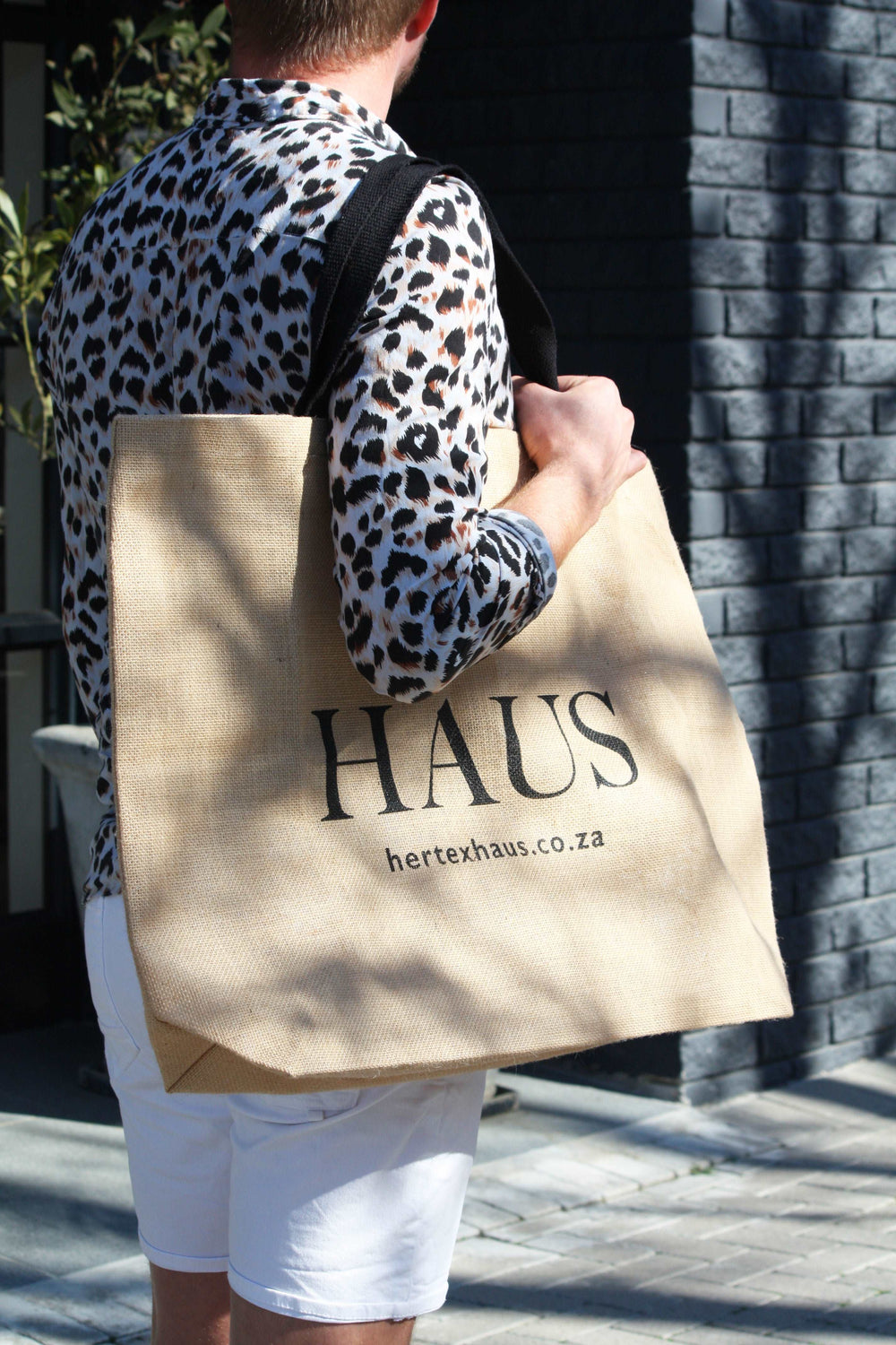 HAUS Jute Shopper Bag - Hertex Haus Online - badge_recycled_materials