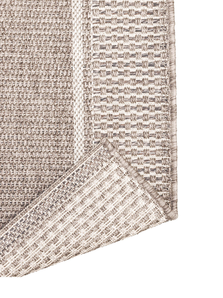 Sundeck Rug in Oatmeal - Hertex Haus Online - badge_fully_outdoor