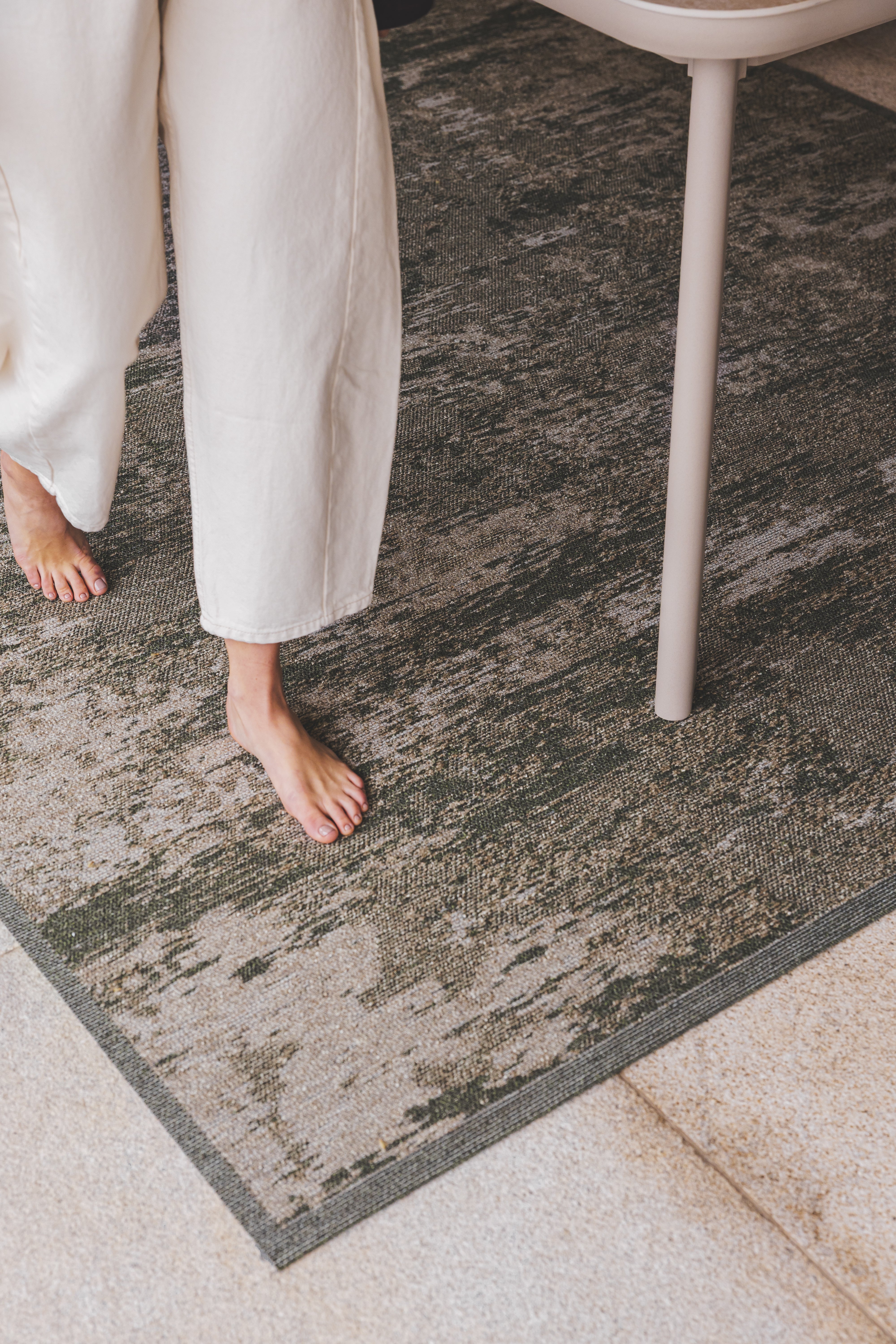 Extra Large Rugs - Shop & Buy Online & In-Store - Hertex Haus