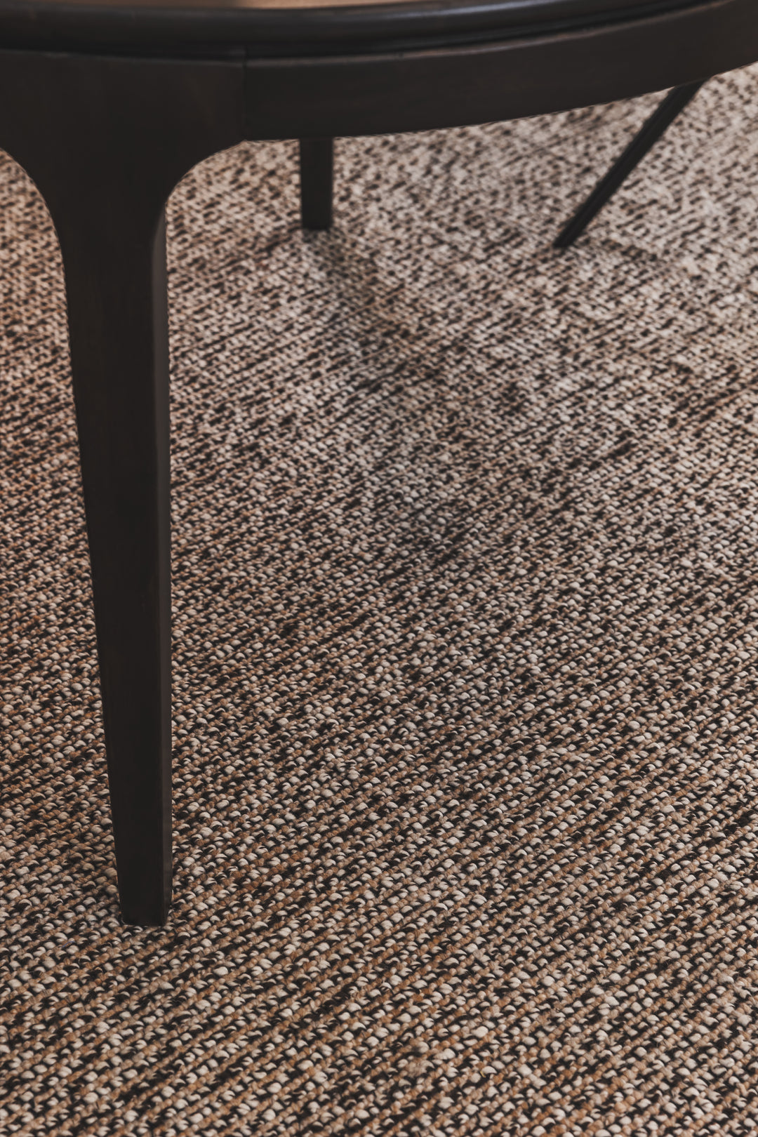 Aesthetic Rug in Bark