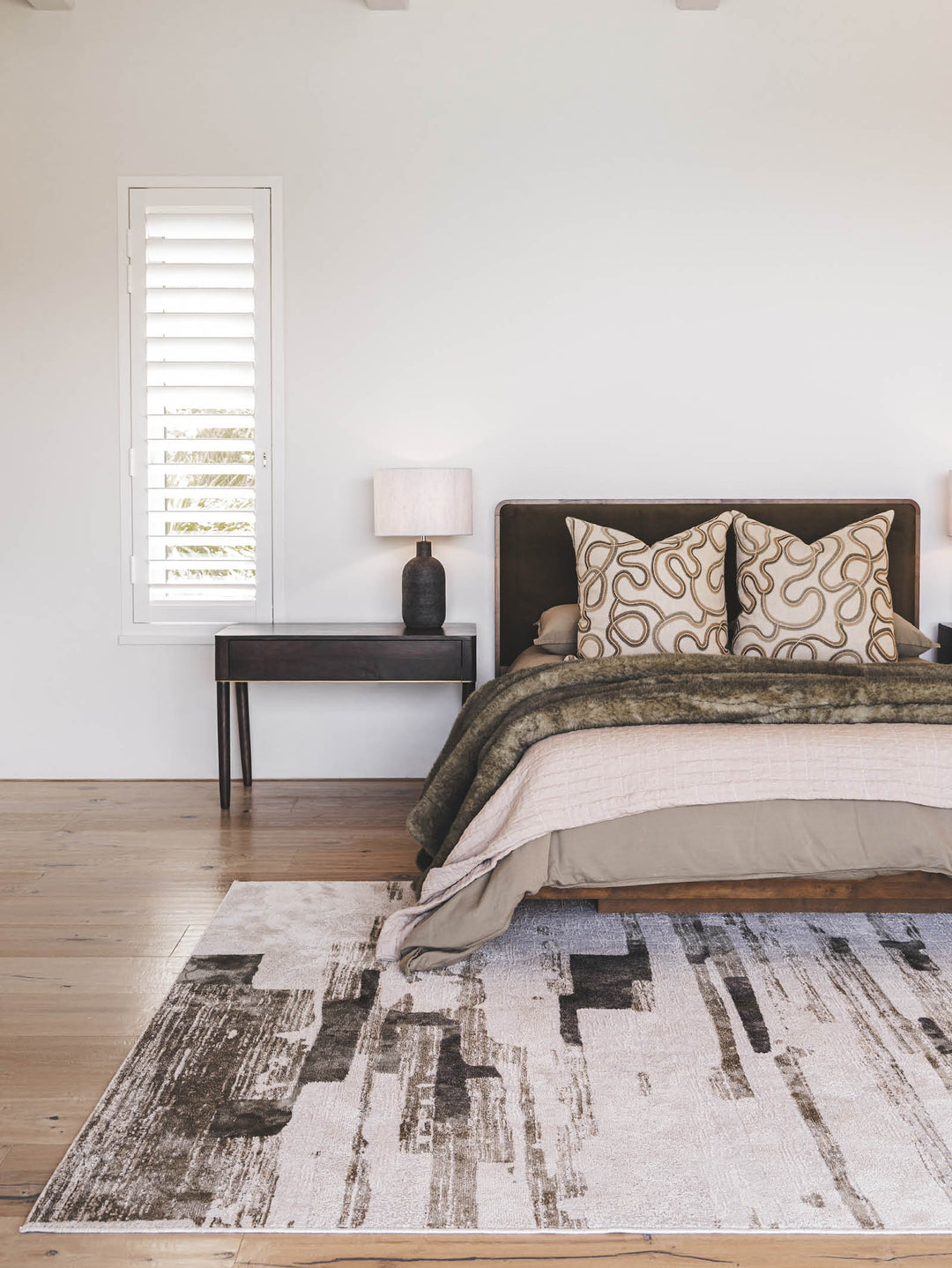 Afterglow Rug in Hunter