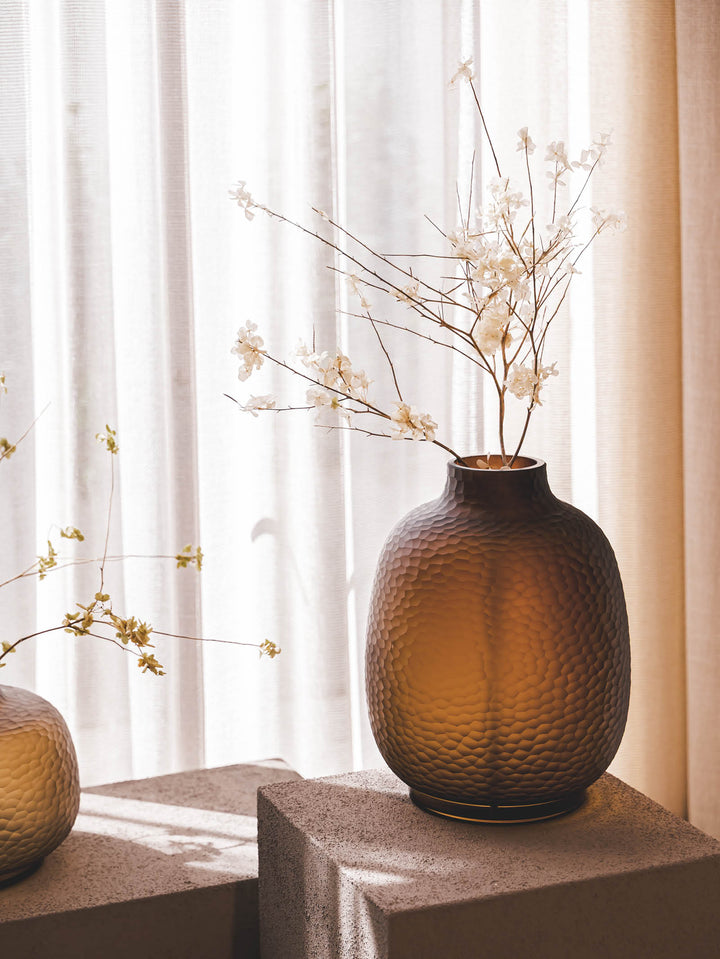 Alcove Vase in Bark