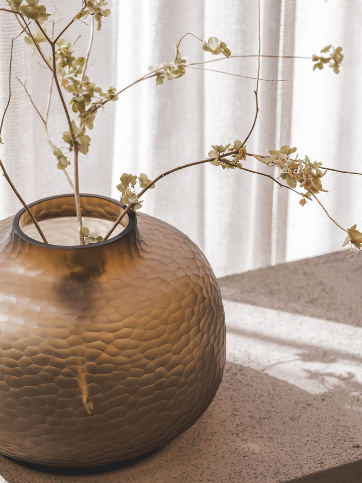 Alcove Vase in Bark