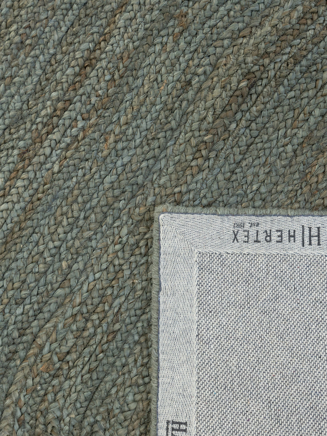 Amore Rug in Hydro