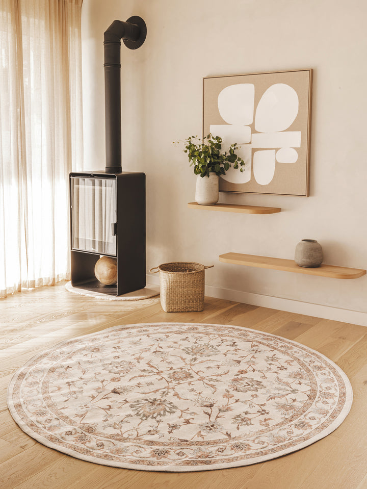 Anna Round Rug in Spring