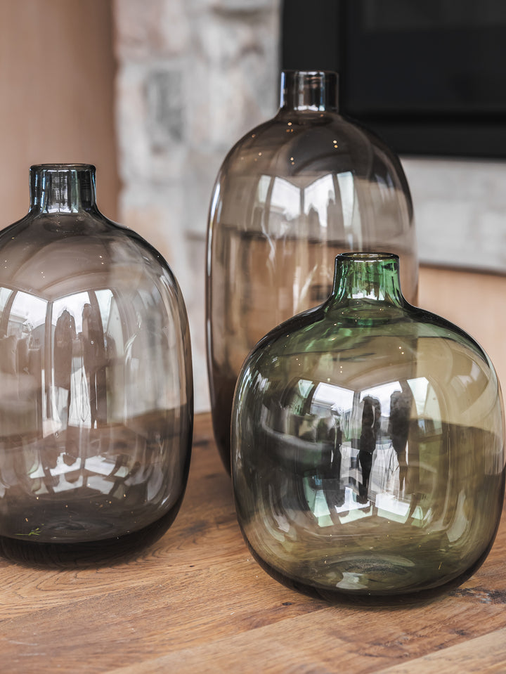 Anouk Glass Vase in Artichoke