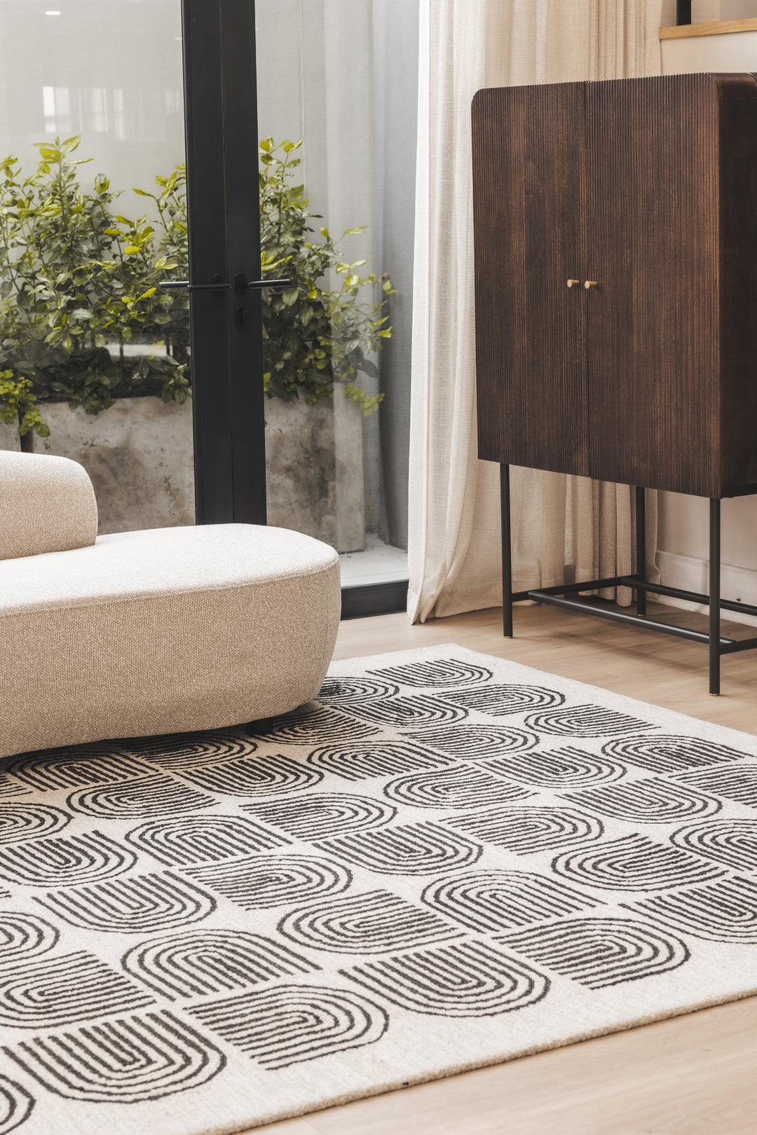 Arcade Rug in Domino