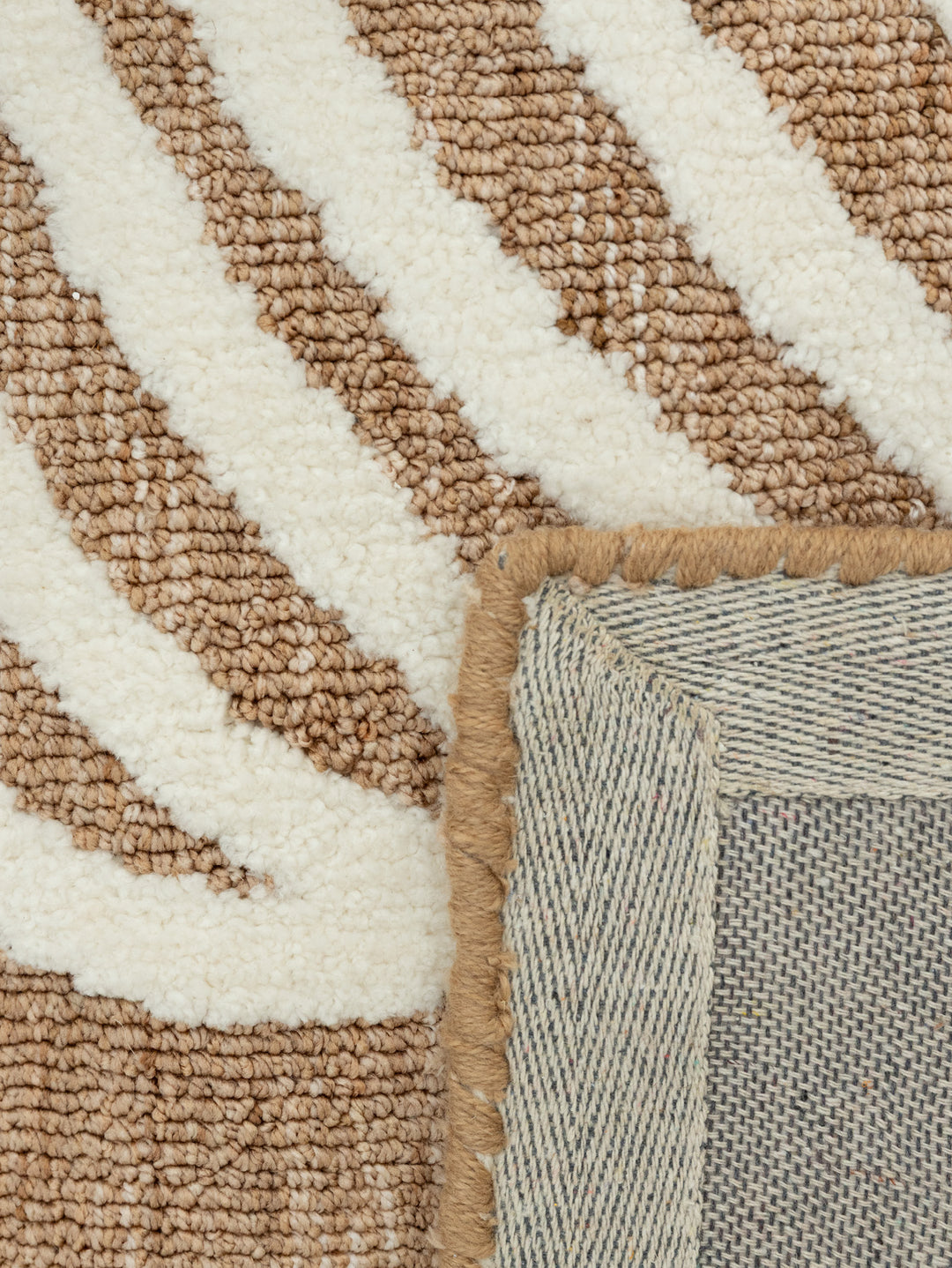 Aurelia Rug in Amber