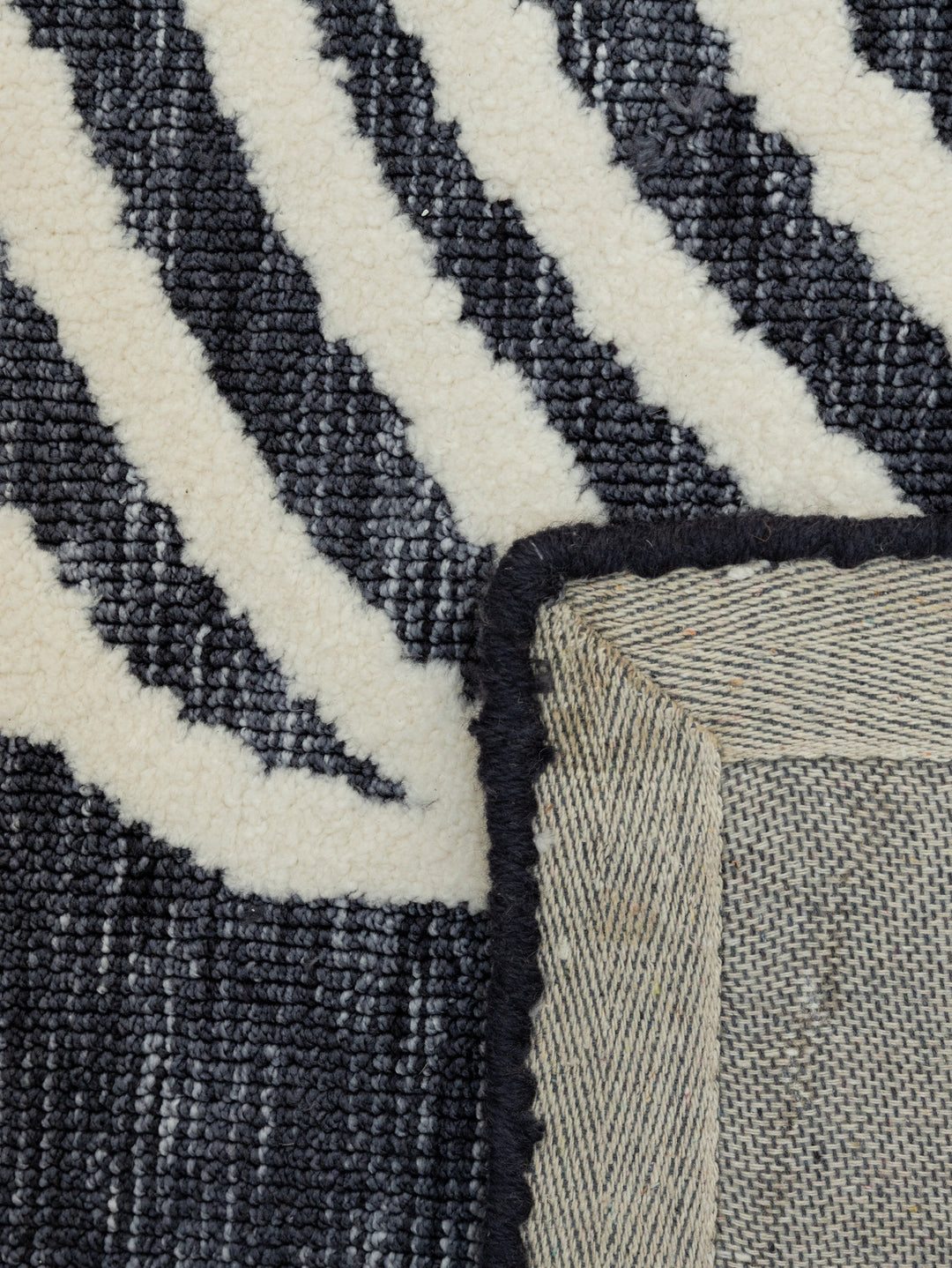 Aurelia Rug in Galaxy
