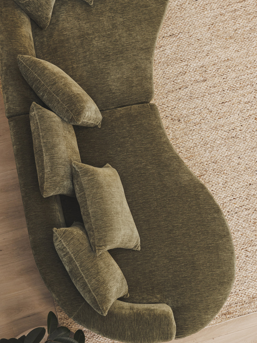 Baine Sofa 4-Seater in Wildwood Forest