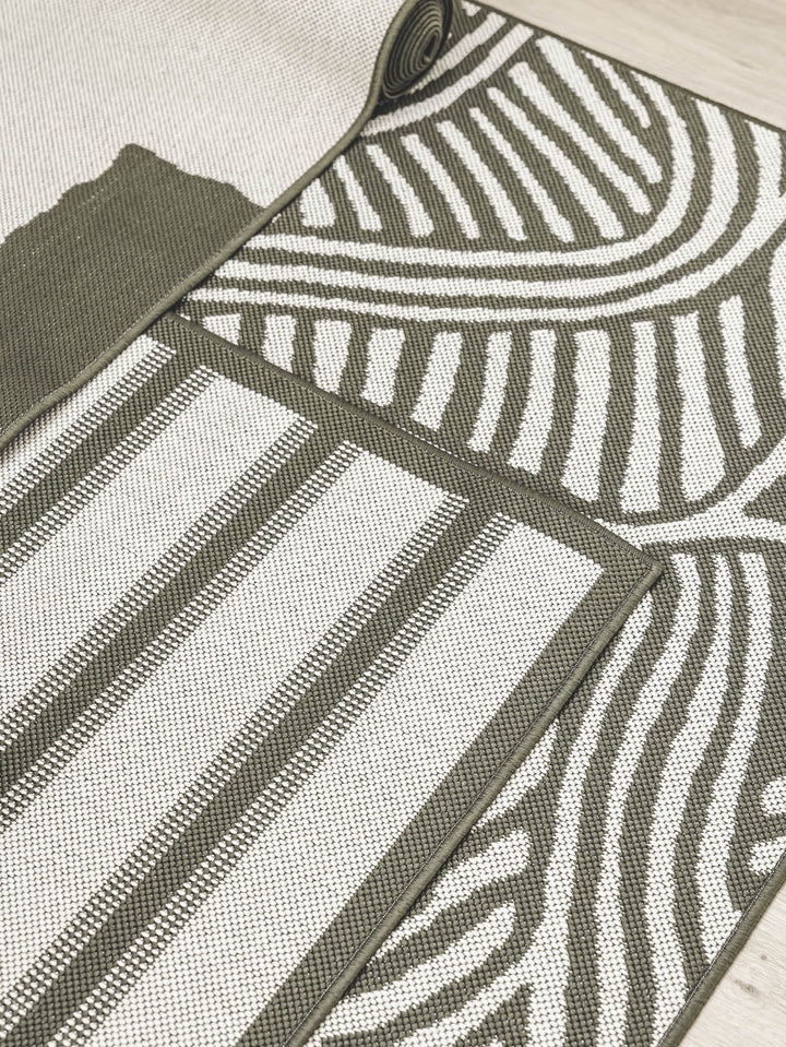 Current Runner in Seaweed